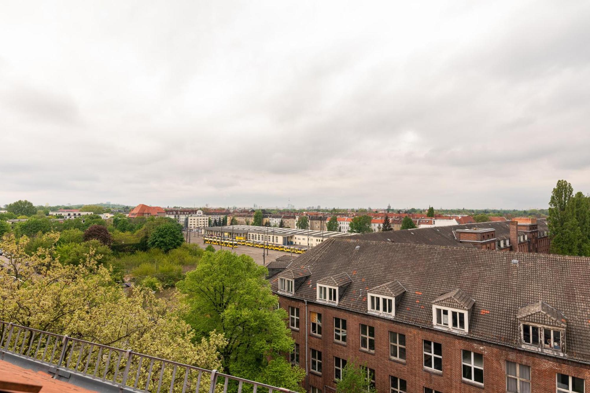 Mint Apartment Ueber Der Stadt Parken Kueche Wifi Berlin Exterior foto